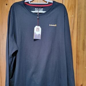 Avalanche Men's Black Long Sleeve Shirt